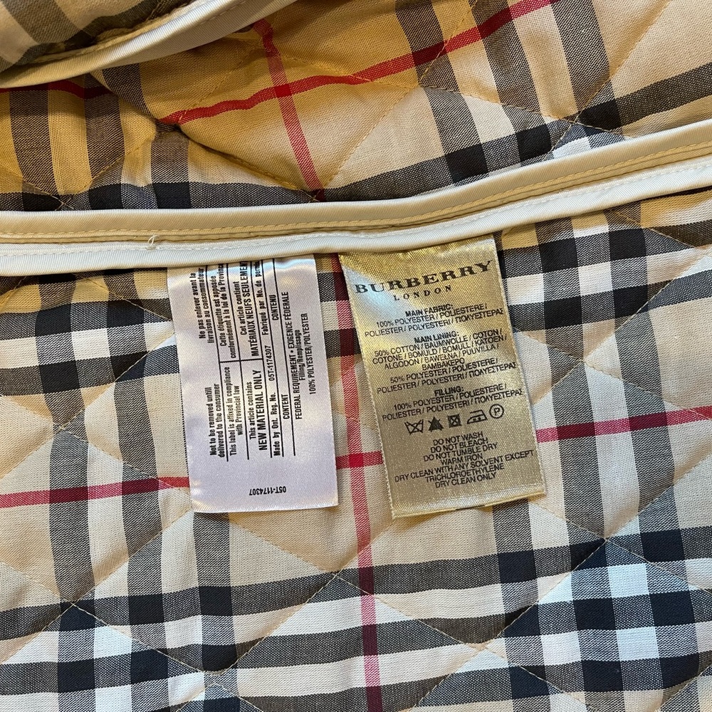 Burberry Jacket - Picture 3 of 5